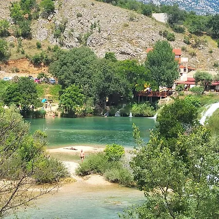 Zrmanja Riverside Oasis Bilisane