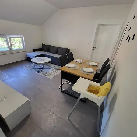 Zrmanja Riverside Oasis *