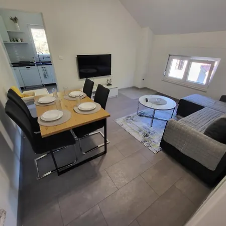 Apartament Zrmanja Riverside Oasis Bilisane
