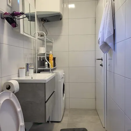 Zrmanja Riverside Oasis Apartament Bilisane