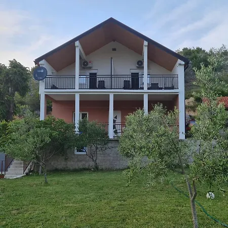 公寓 Zrmanja Riverside Oasis *