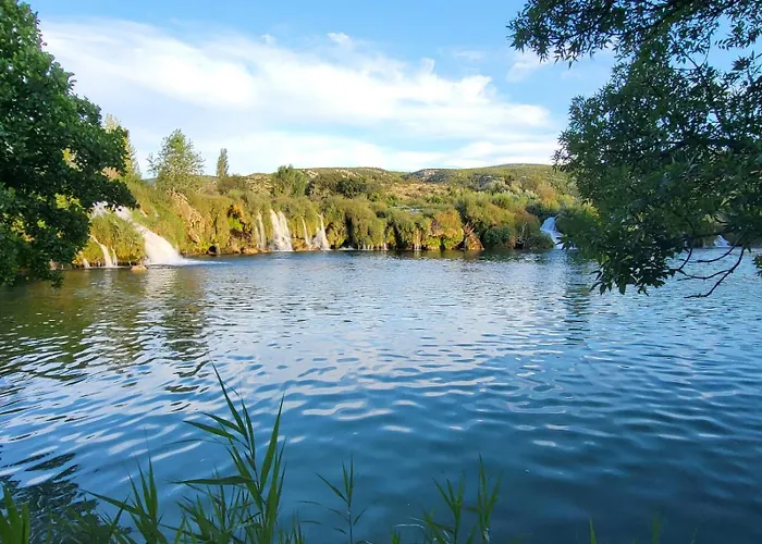 Zrmanja Riverside Oasis Appartement Bilisane