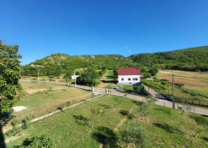 Appartement Zrmanja Riverside Oasis