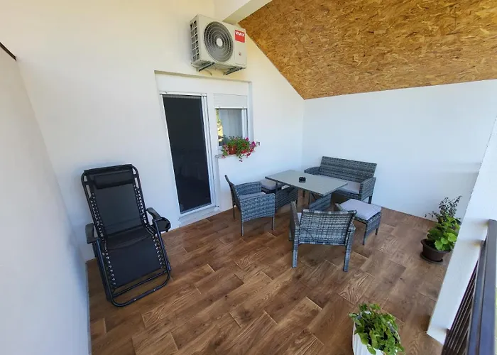 Zrmanja Riverside Oasis Bilisane