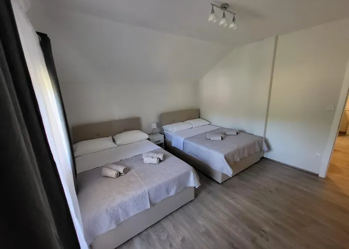 Zrmanja Riverside Oasis Appartement Bilisane